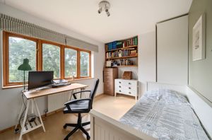 Photo 7- click for photo gallery